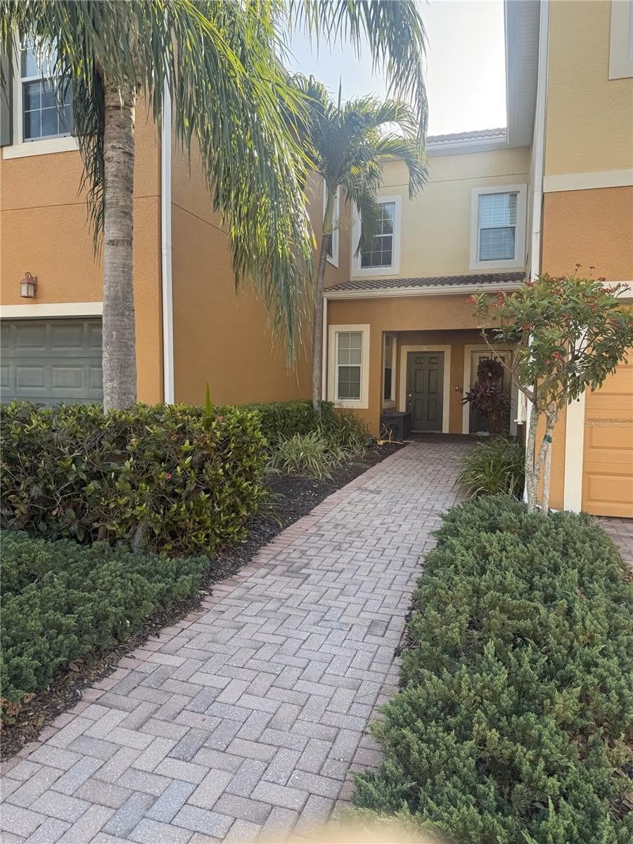 7814 MOONSTONE DRIVE