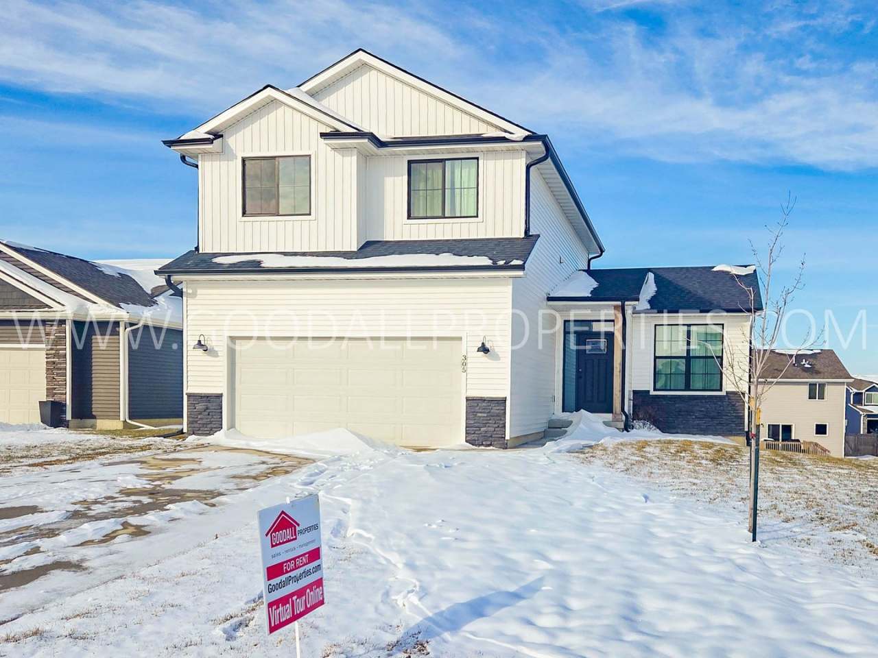 SPRING MOVE-IN SPECIAL 3 Bedroom 2.5 baths in Waukee with a walk out basement on a Cul de sac.