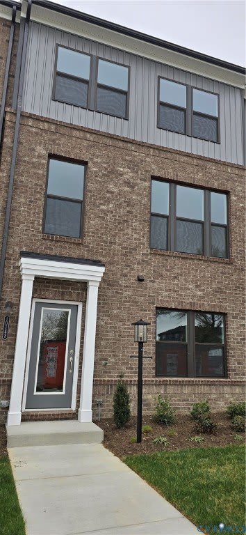 10148 All Star Boulevard