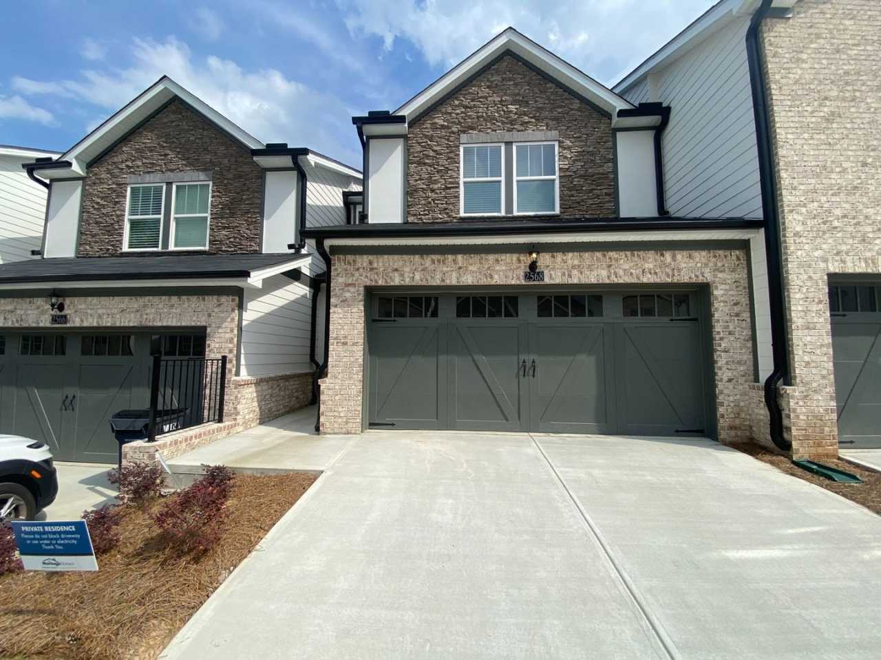 Charming 3BR Townhome in Snellville