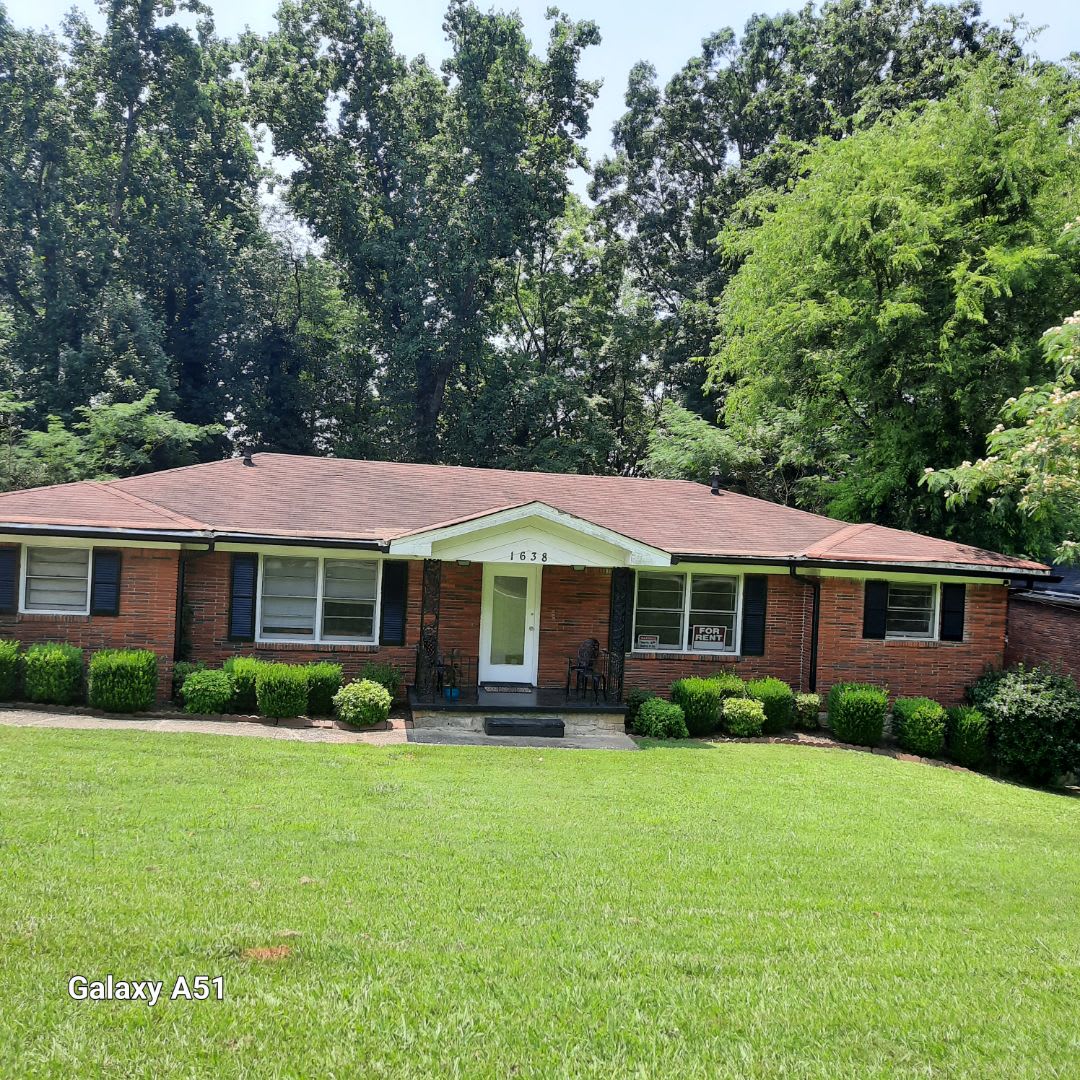 1638 E Woodberry Ave