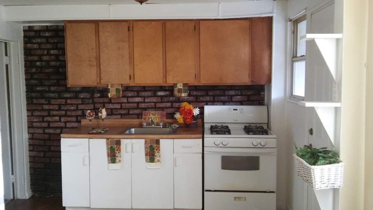 3719 Saint Victor St