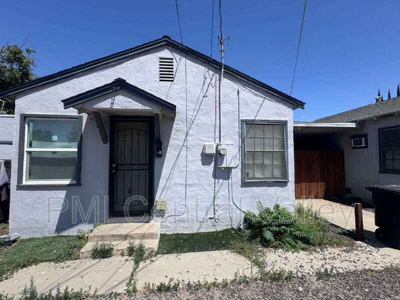 1112 Barberry Lane