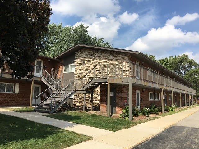 1915 Whitechapel Drive