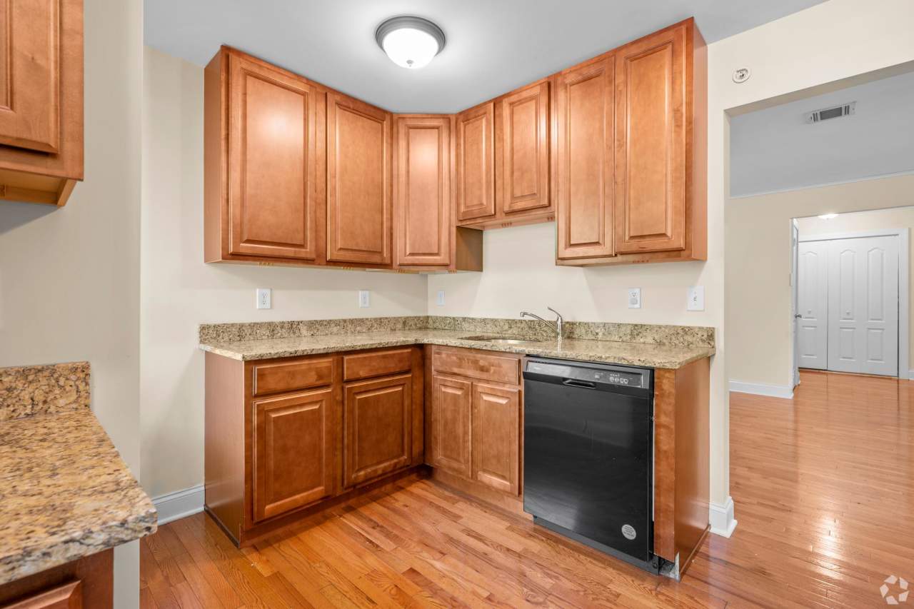 Summit Ridge Luxury Apartments