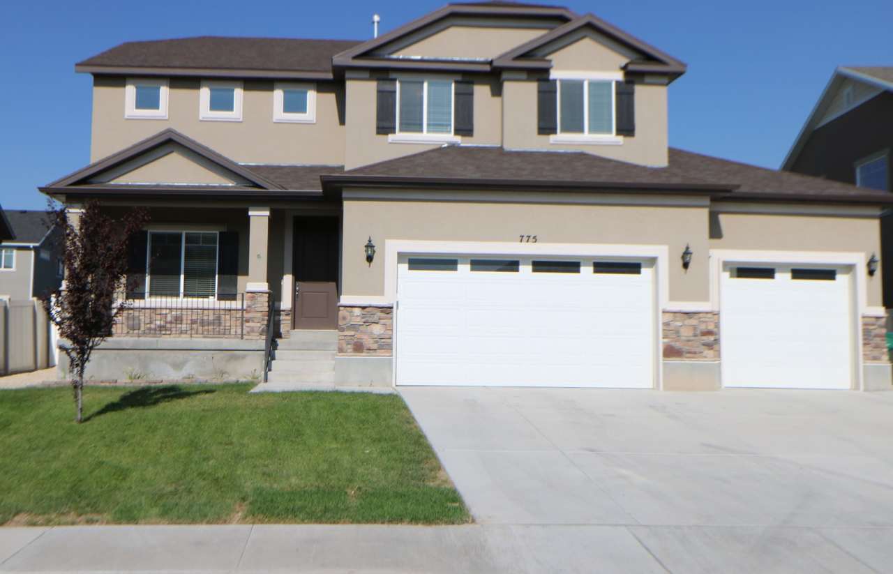 Large 5 Bed 3.5 Bath Home in Lehi Utah!