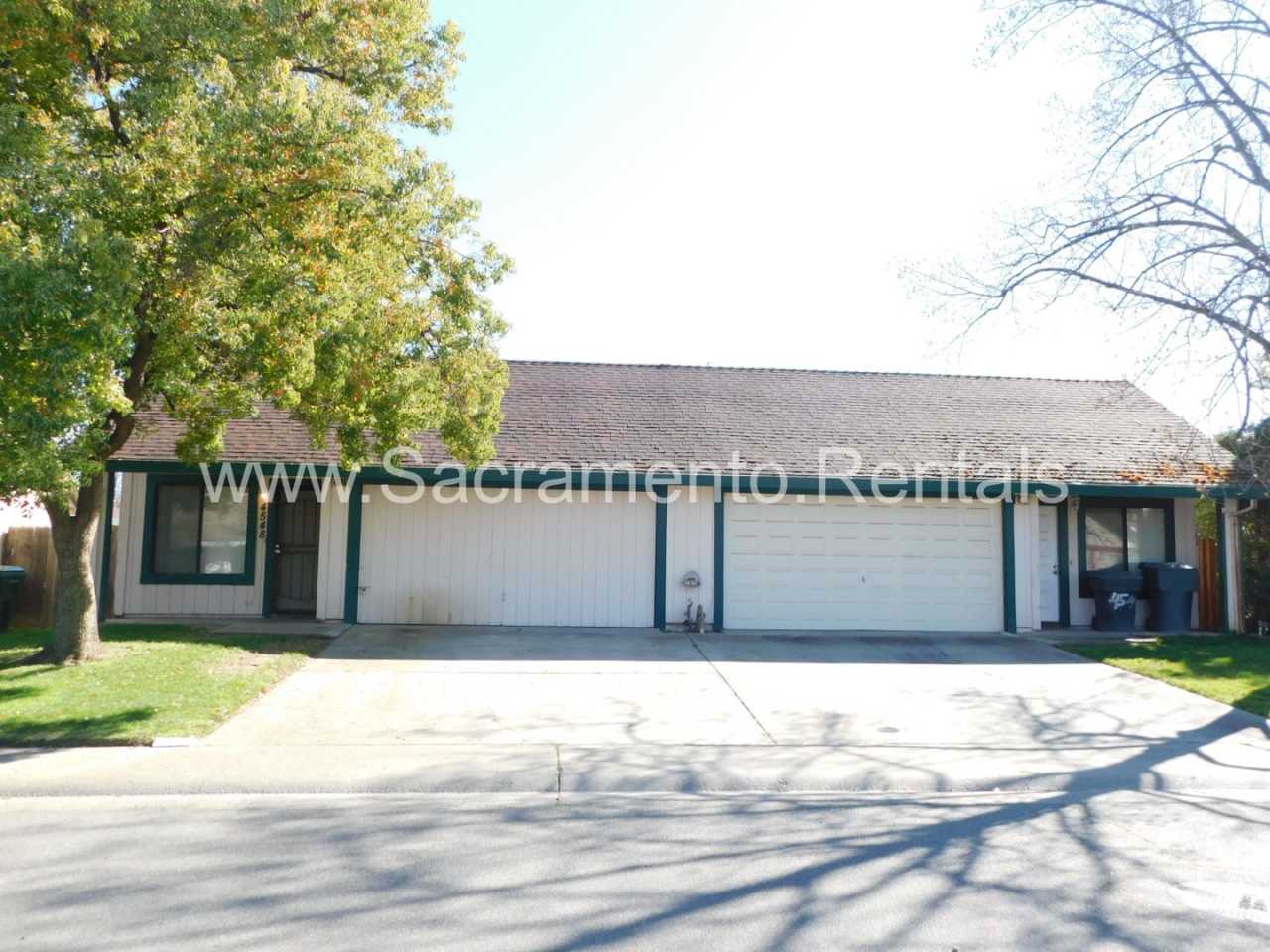 Spacious 2bd/2ba Foothill Farms Duplex with 2 Car Garage