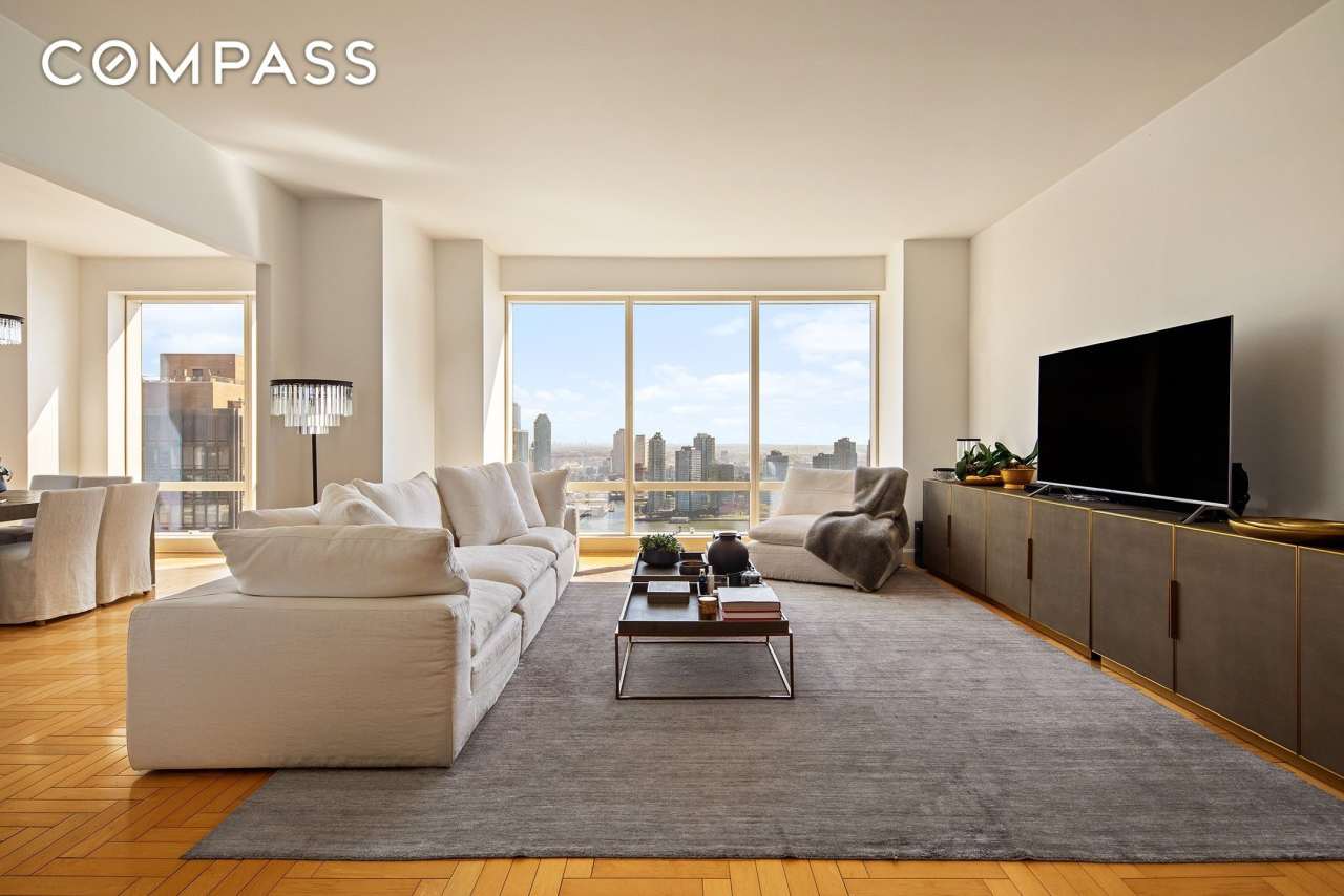 845 United Nations Plaza