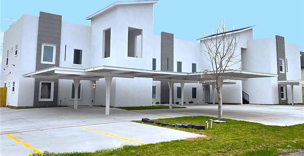 3201 Magdalena Street unit: 7