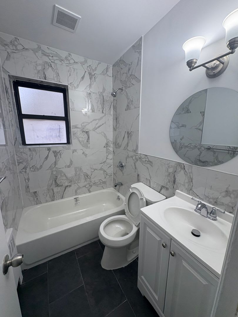 609 Van Cortlandt Park