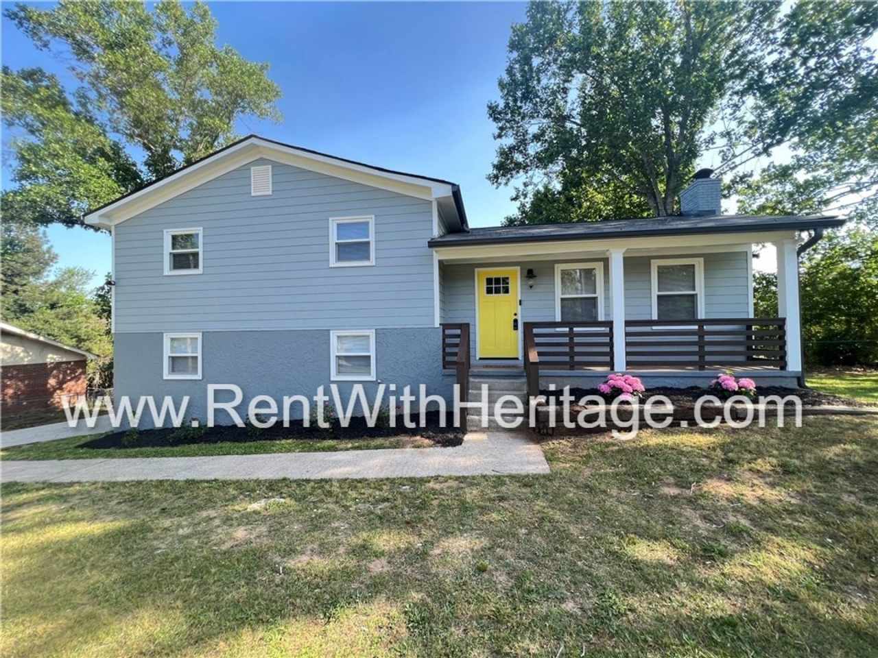 WOW! GORGEOUS HOME WITH ATTENTION TO DETAIL/ FINISHED BASEMENT/ SMALL SUBDIVSION