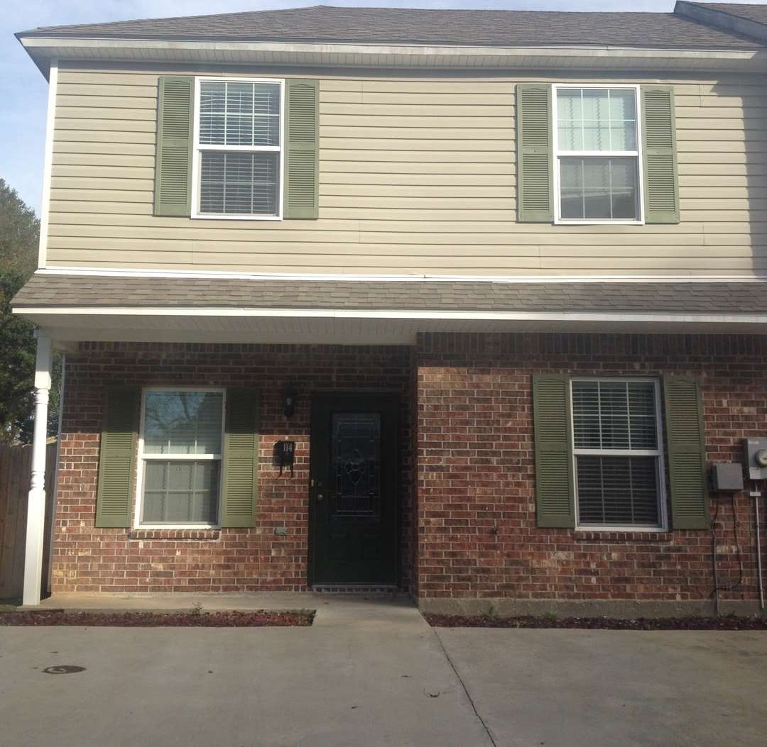 3 BDRM TOWNHOUSE IN BROUSSARD