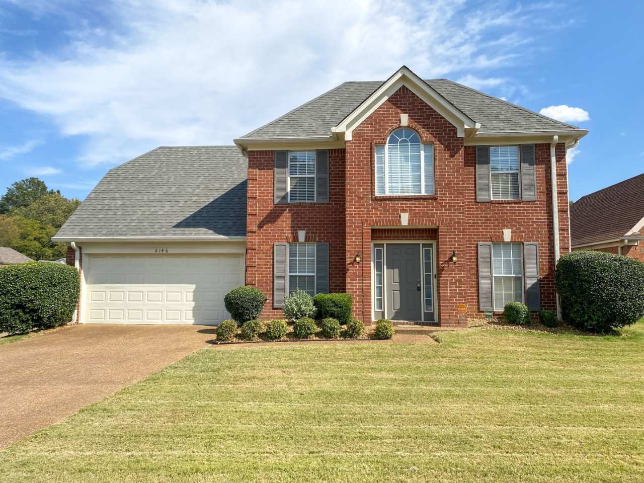 4 bed, 2.5 bath house in Olive Branch