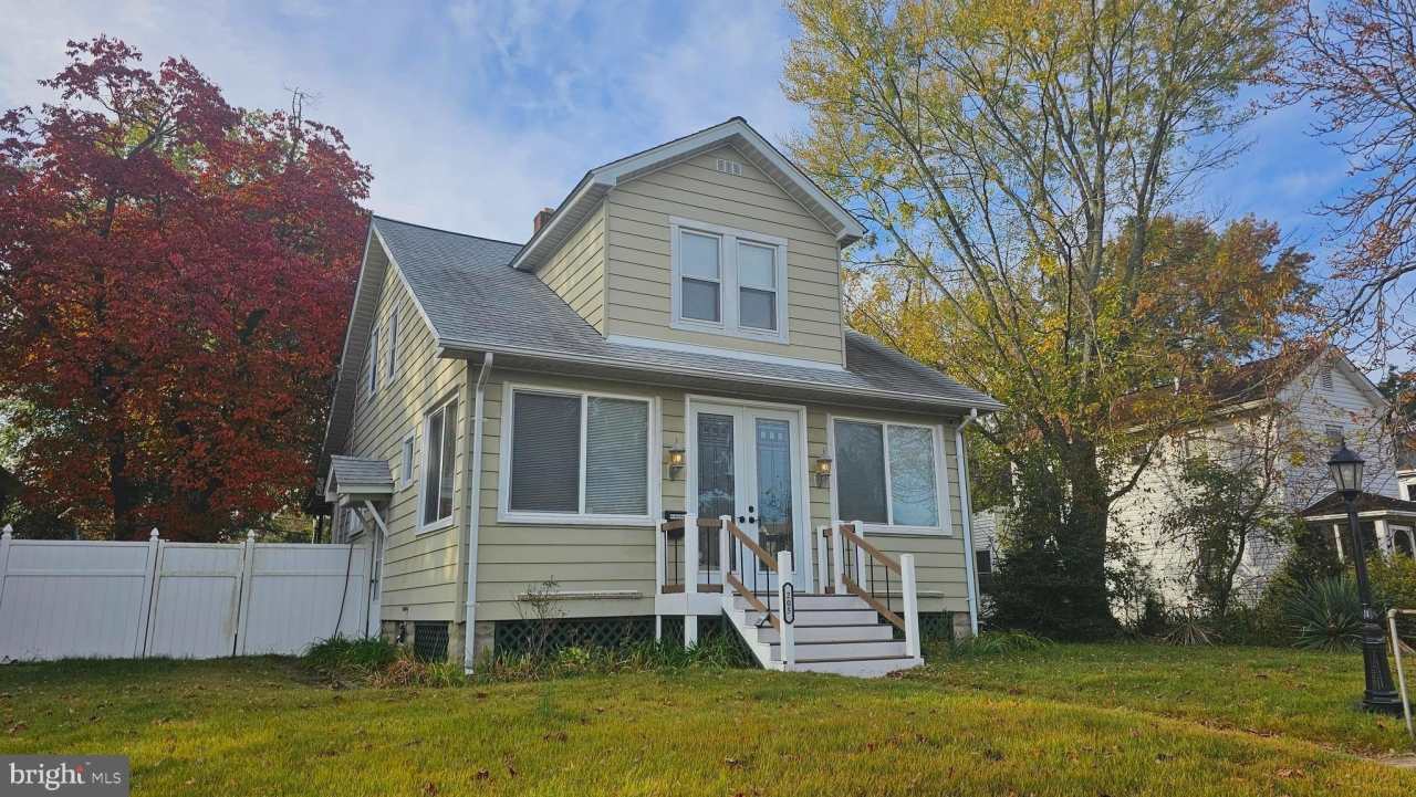 205 SW 3RD Avenue SW