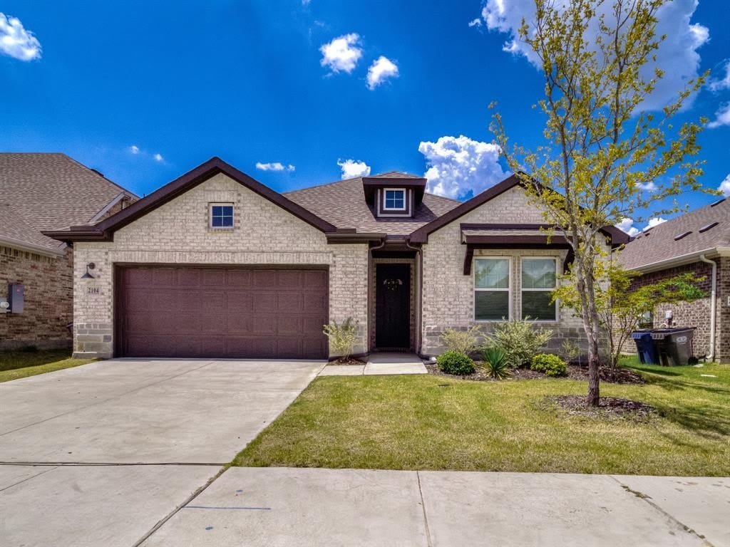 2104 Franklin Street