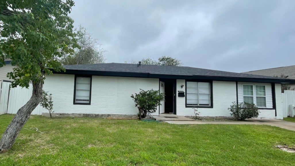 6409 Aspenwood Drive