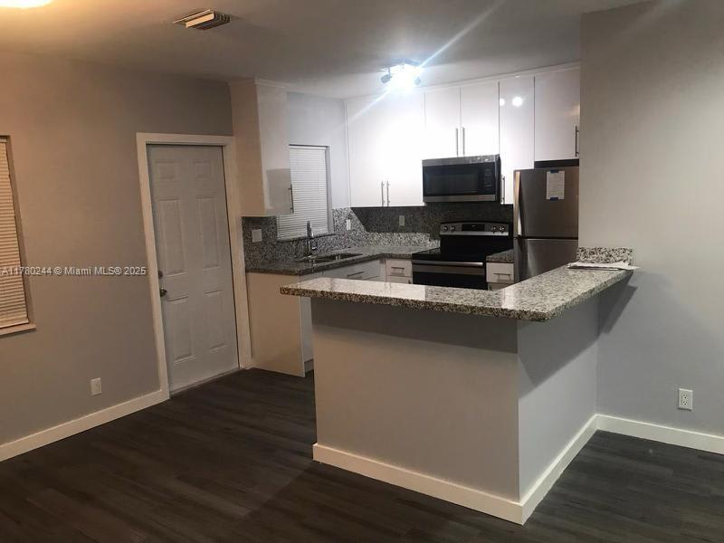 1401 Northwest 1st Avenue