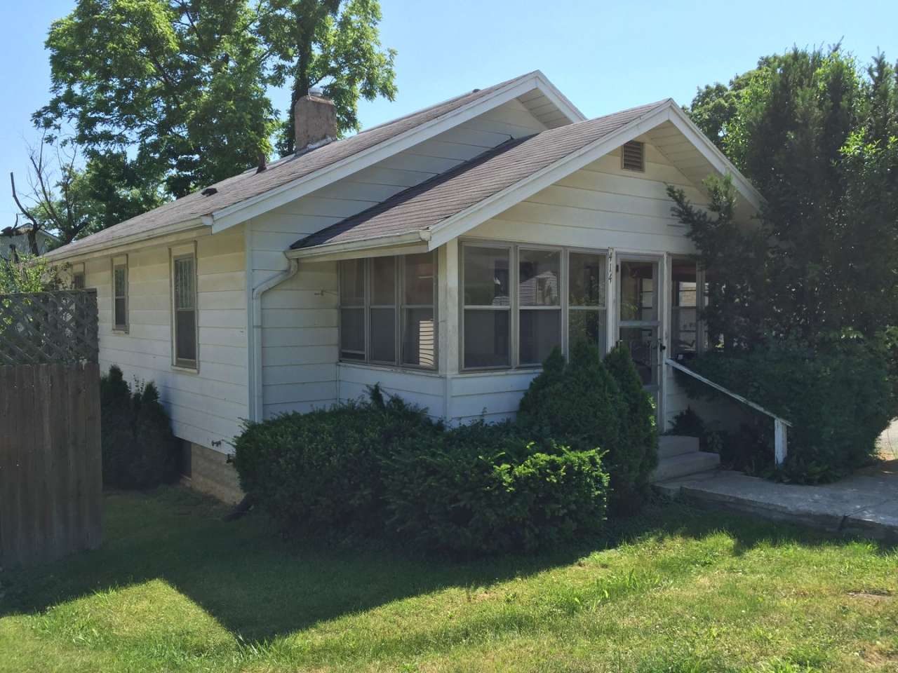 414 Hillside