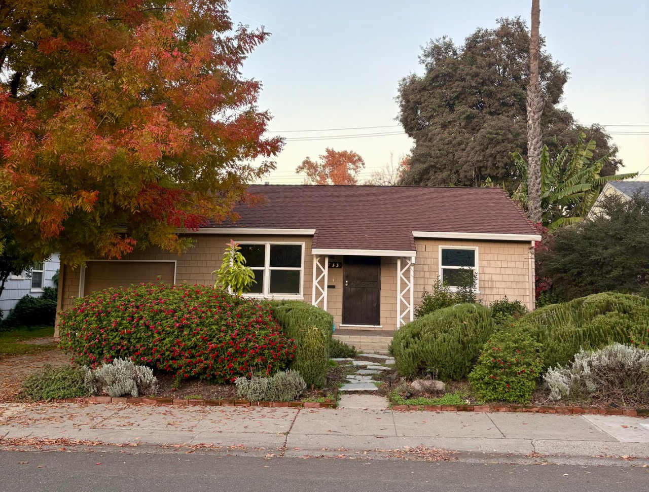 3bed/2bath Home in Land Park