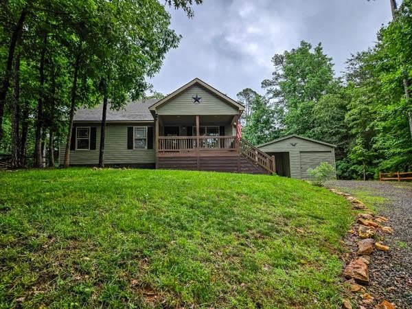 1385 Villa Drive