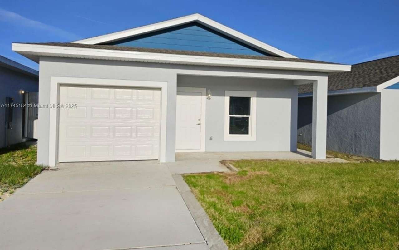 1452 Las Villas Blvd