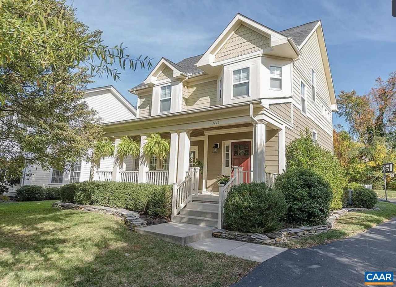 1445 WICKHAM POND DR