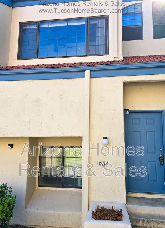 4273 N River Grove Circle