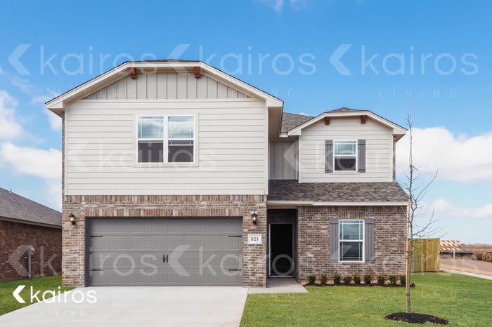 521 Saint James Place