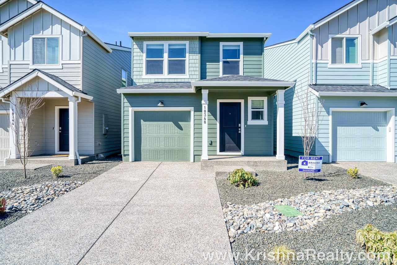 Beautiful NEW CONSTRUCTION 3 Bedroom, 2.5 Bath Single-Family Home for Rent!