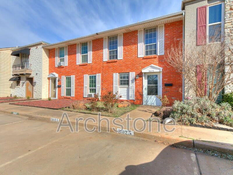 3025 West Wilshire Boulevard