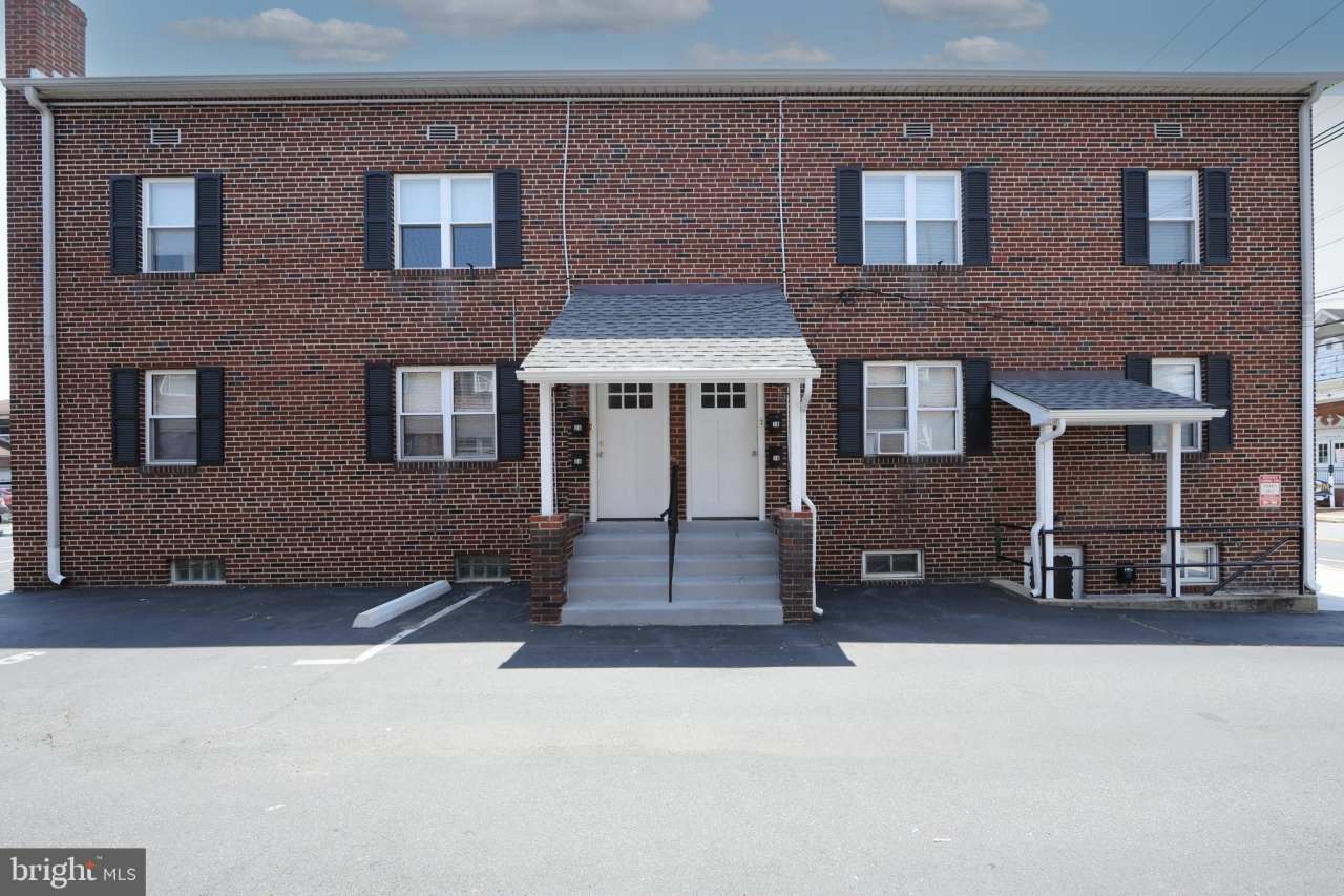 13 S BLACK HORSE Pike unit: 1B
