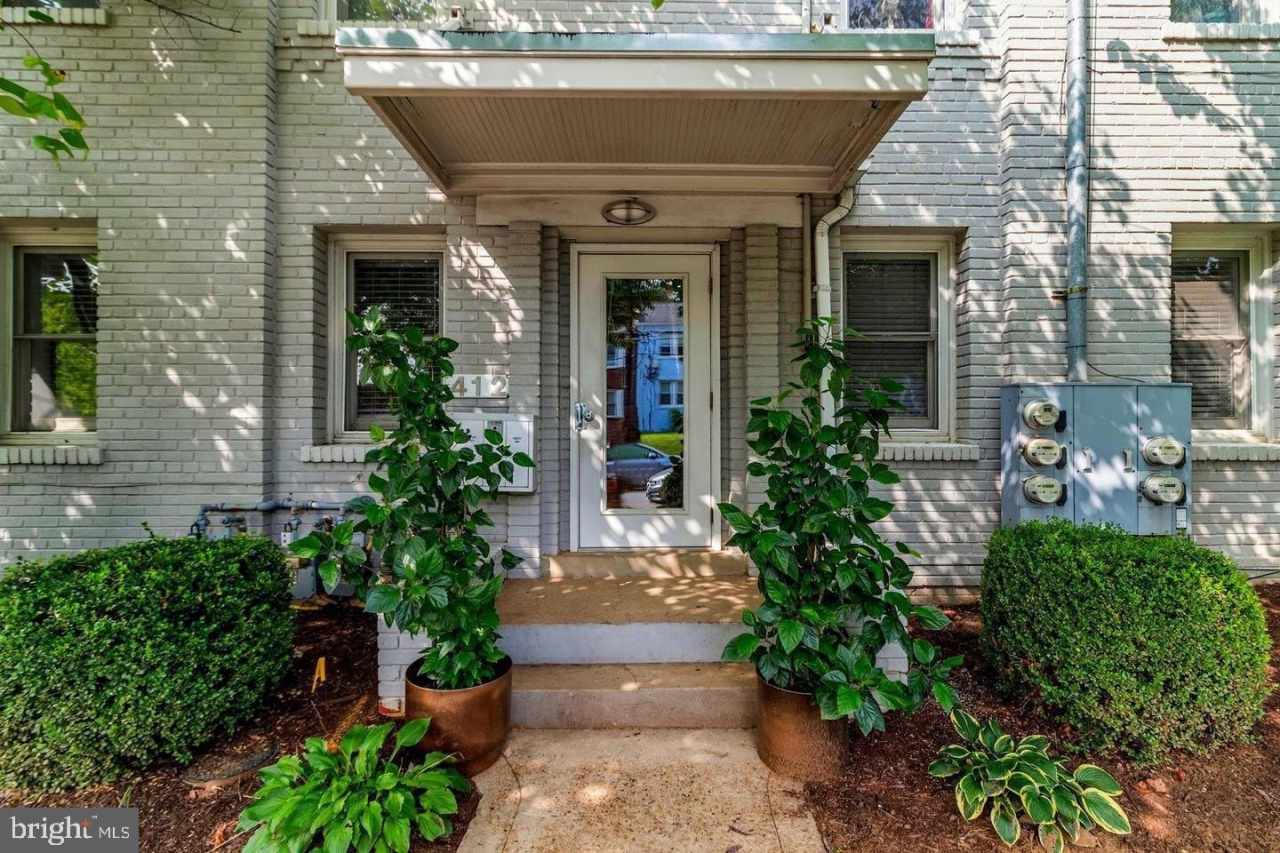 412 EVARTS Street NE unit: 3