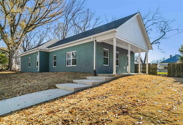 1190 Prospect Avenue