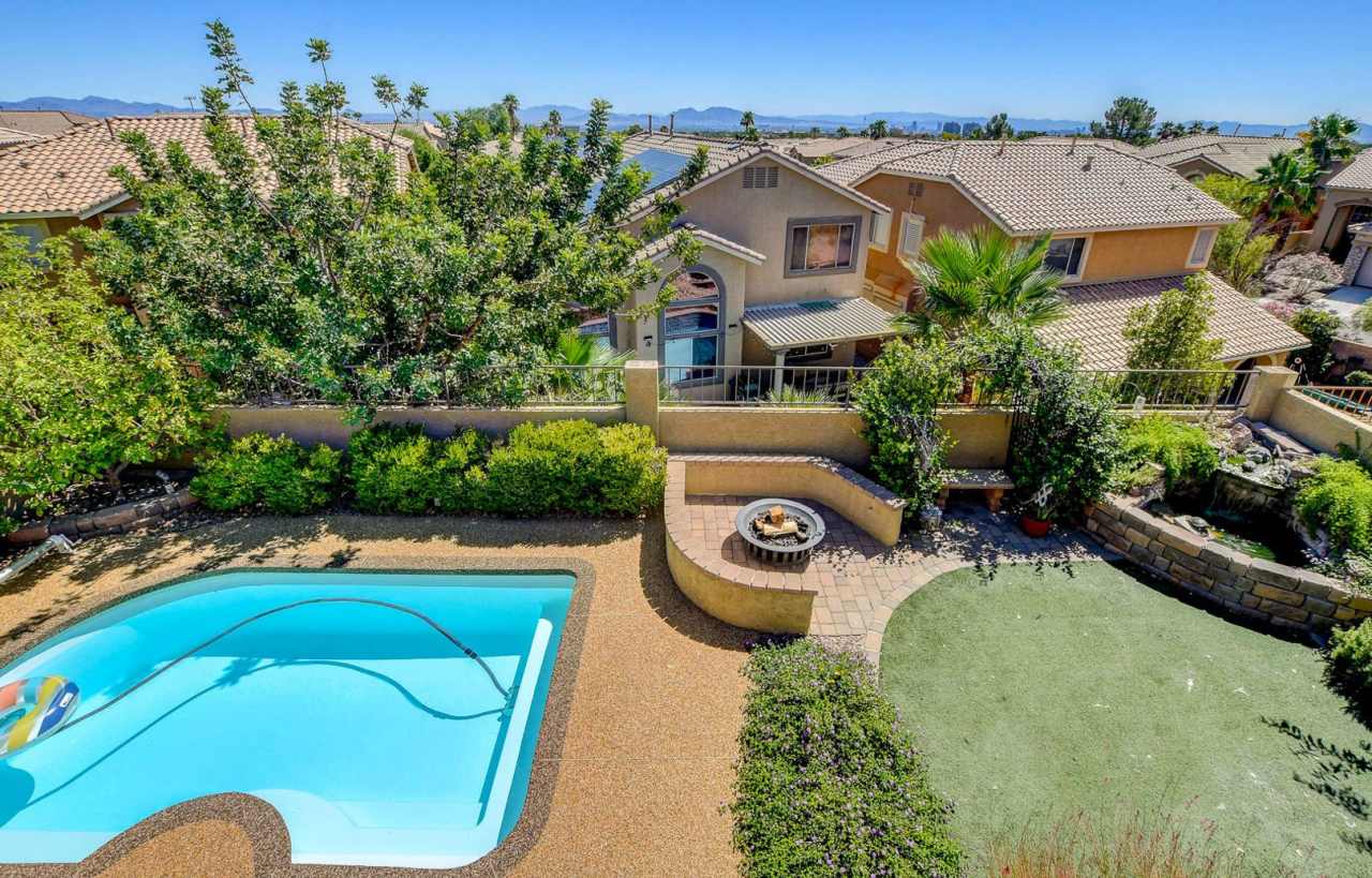 Stunning Summerlin Pool Home!