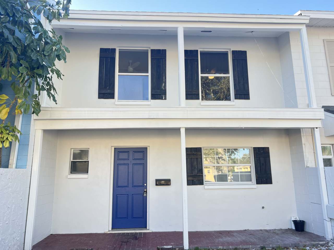 10042 North 52nd Street