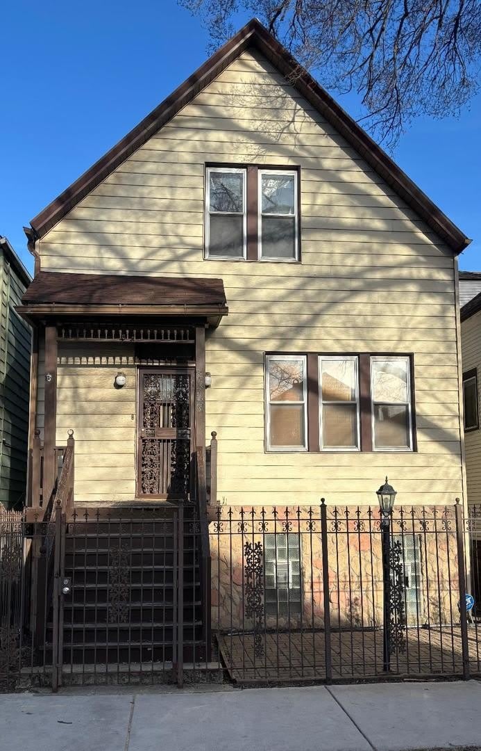 2327 S Kirkland Avenue