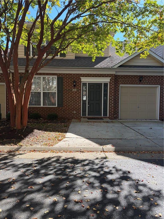 2116 Tibberton Court