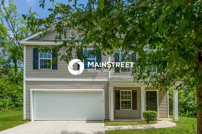 4439 Eglinton Toll Court