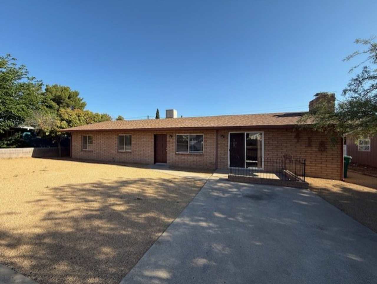 REDUCED!! 3 Bed 1 1/2 Bath Home with Fireplace Contact Property Pros