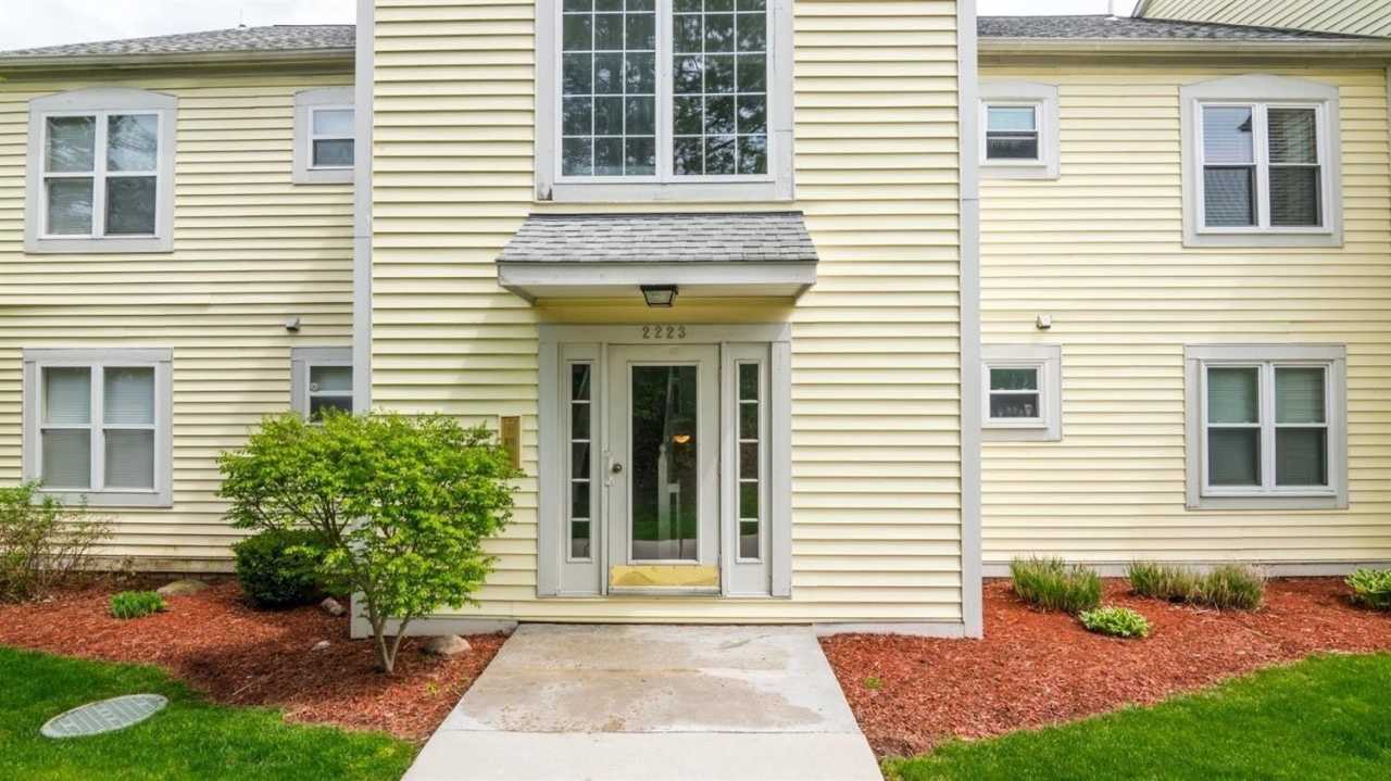 2223 S Huron Pkwy Parkway