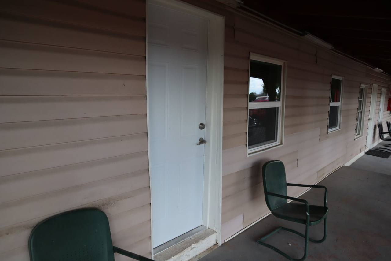 Fully Renovated, Cozy, and In Town!!!