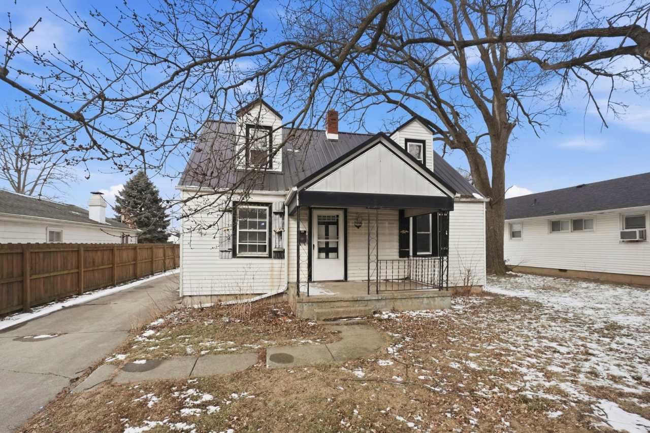 Spacious 4 Bedroom House with New Updates