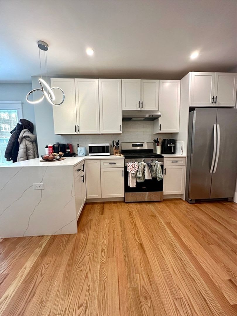 HOT BRIGHTON LISTING!!!!