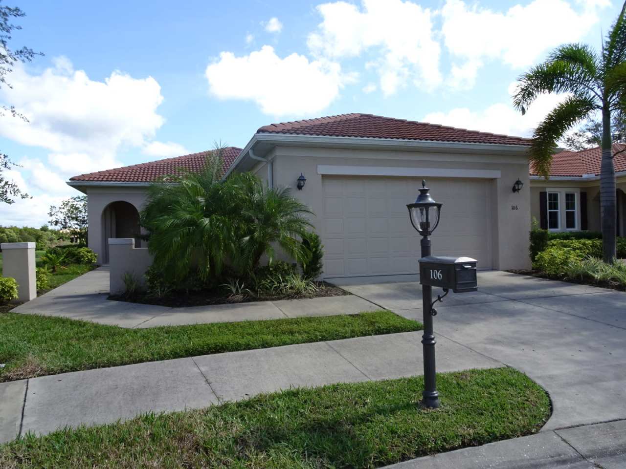 Annual or Seasonal 3/2 SFH in GATED GOLF COMMUNITY - NOKOMIS
