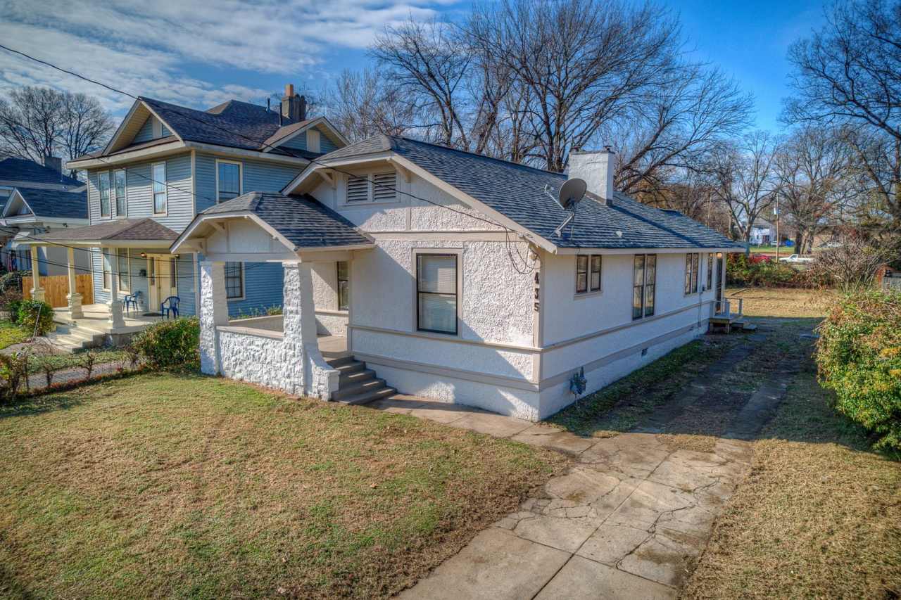 Renovated Crosstown bungalow!