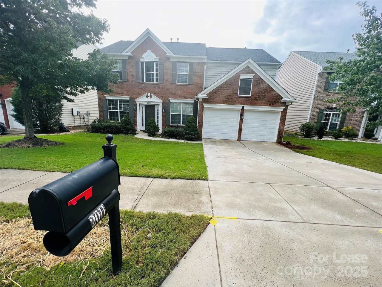 2011 Arbor Vista Drive