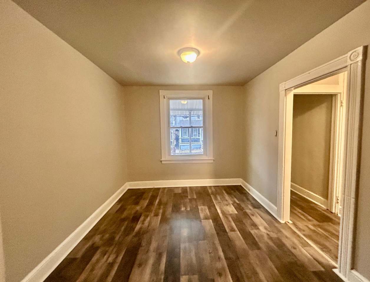 Spacious 4-Bedroom Single-Family Home in Lancaster!