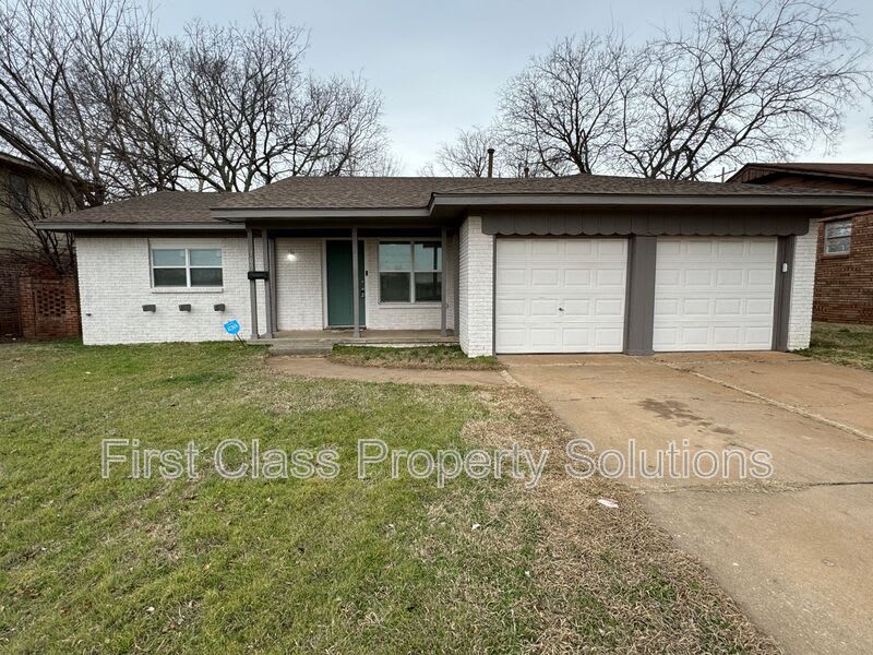 709 NE Katherine Place