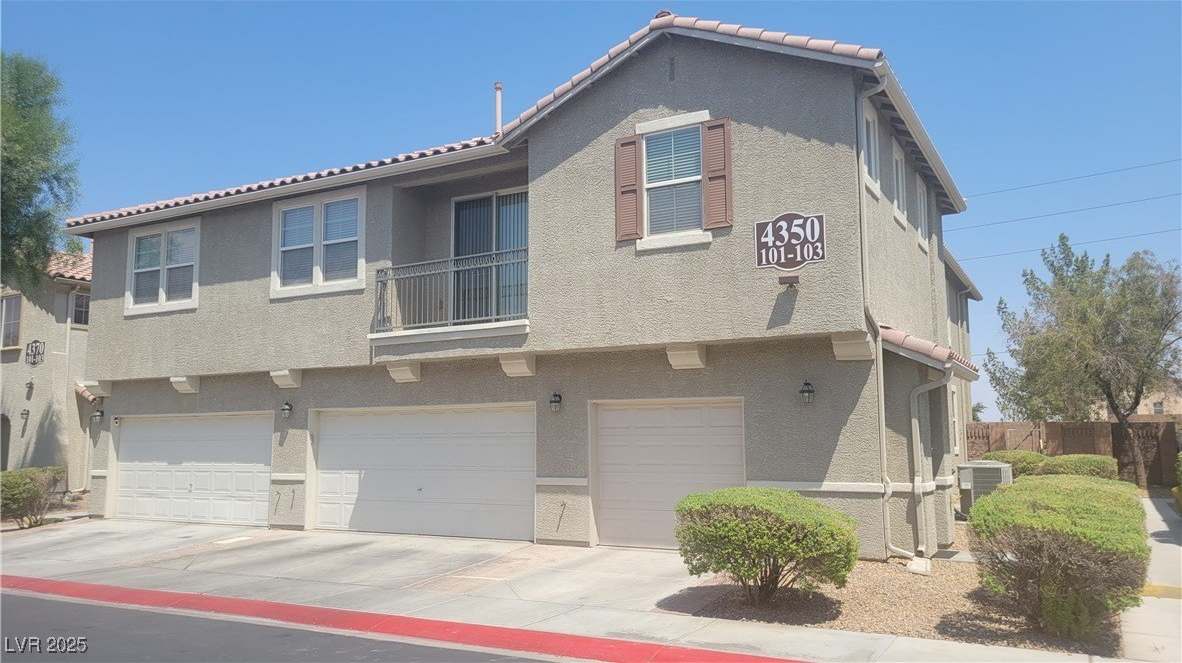 4350 Westbury Square Street