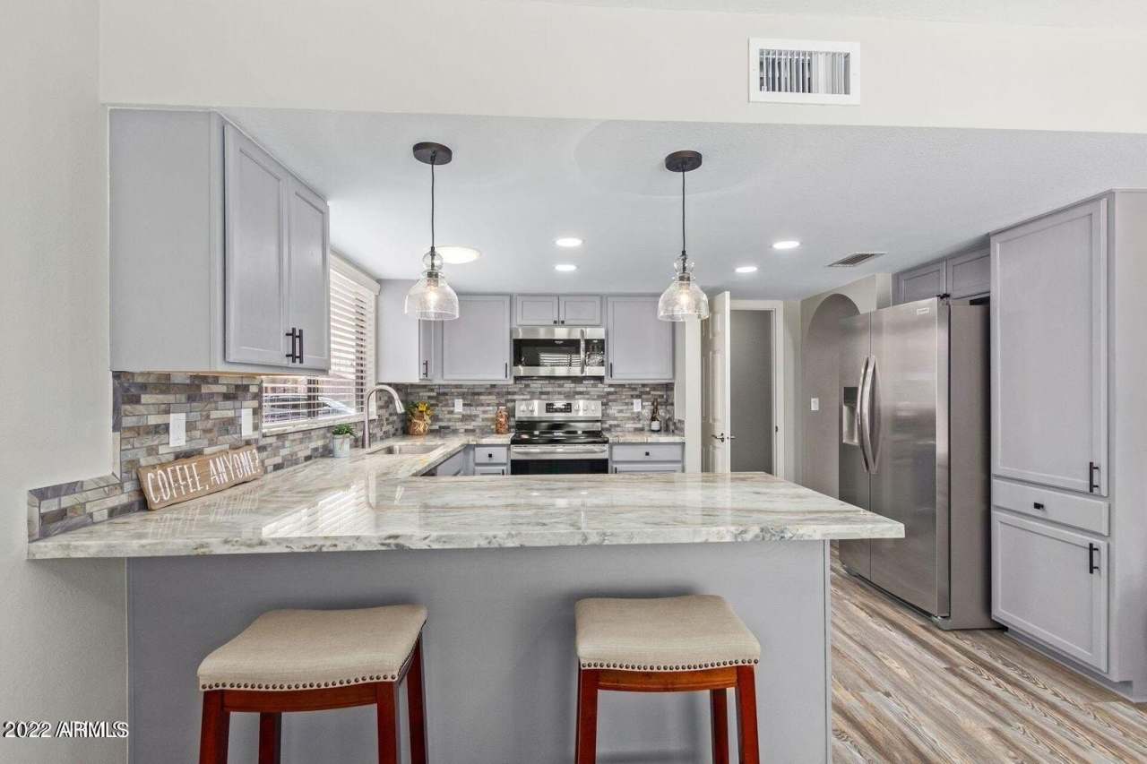 1149 S FIREFLY Avenue